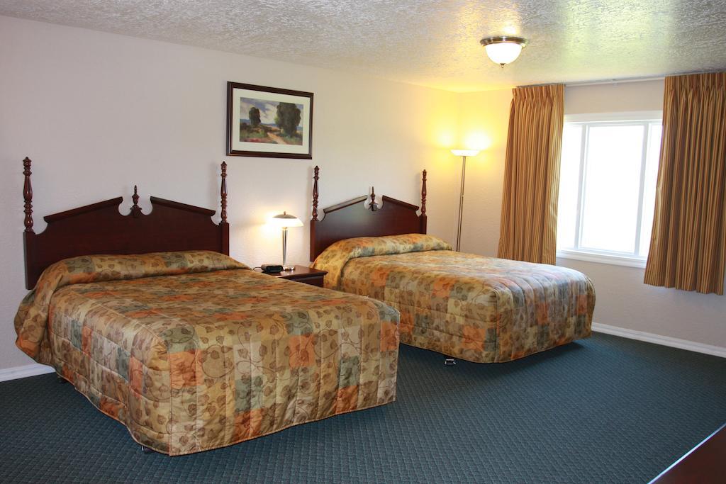 Western Royal Inn Tillamook Habitación foto
