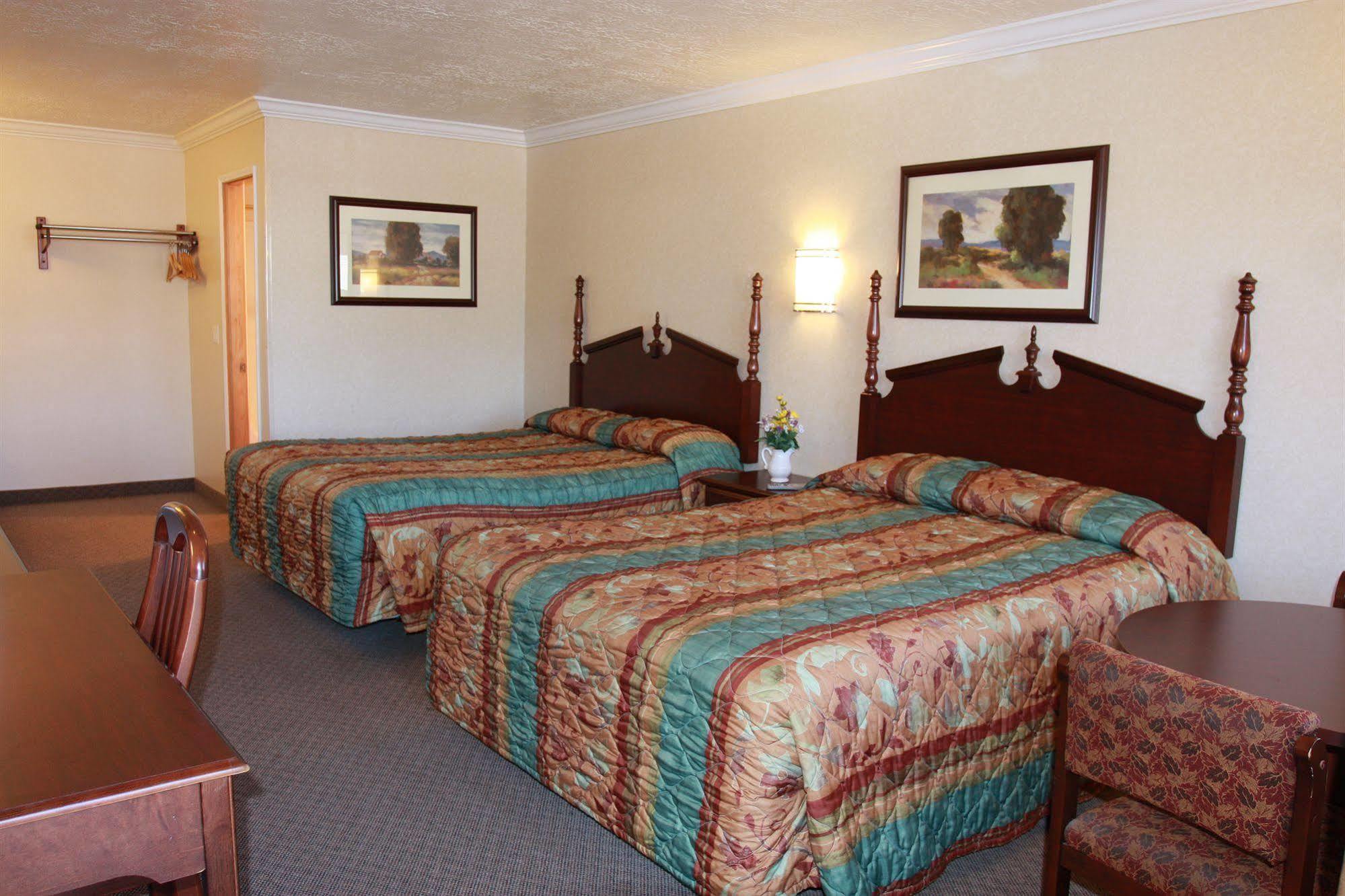 Western Royal Inn Tillamook Exterior foto